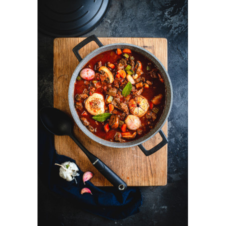 MasterClass Cast Aluminium 2.5 Litre Casserole Dish - Black