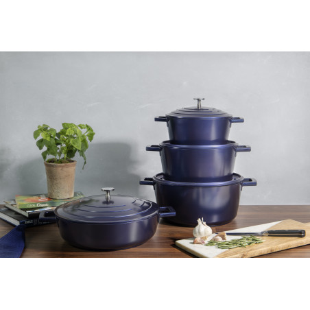 MasterClass Cast Aluminium 2.5 Litre Casserole Dish - Metallic Blue