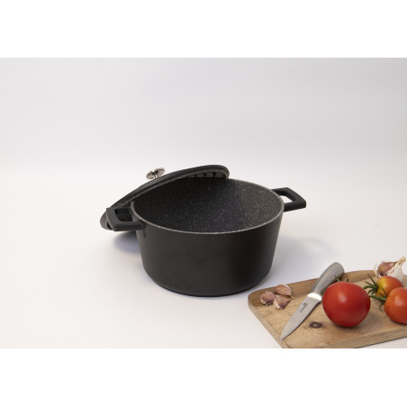 MasterClass Cast Aluminium 4 Litre Casserole Dish - Black