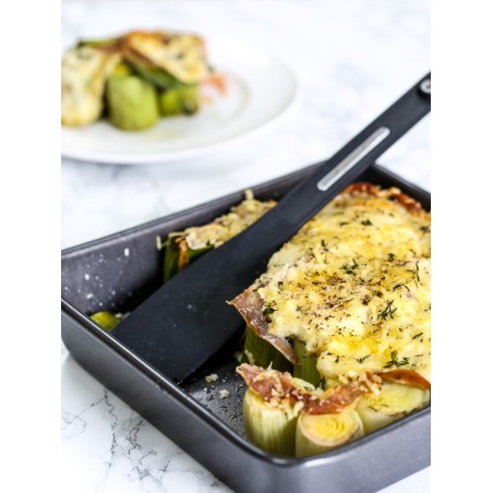 MasterClass Non-Stick 23cm Square Bake Pan