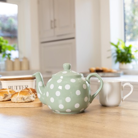 London Pottery Farmhouse 4-Cup Teapot Green With White Spots